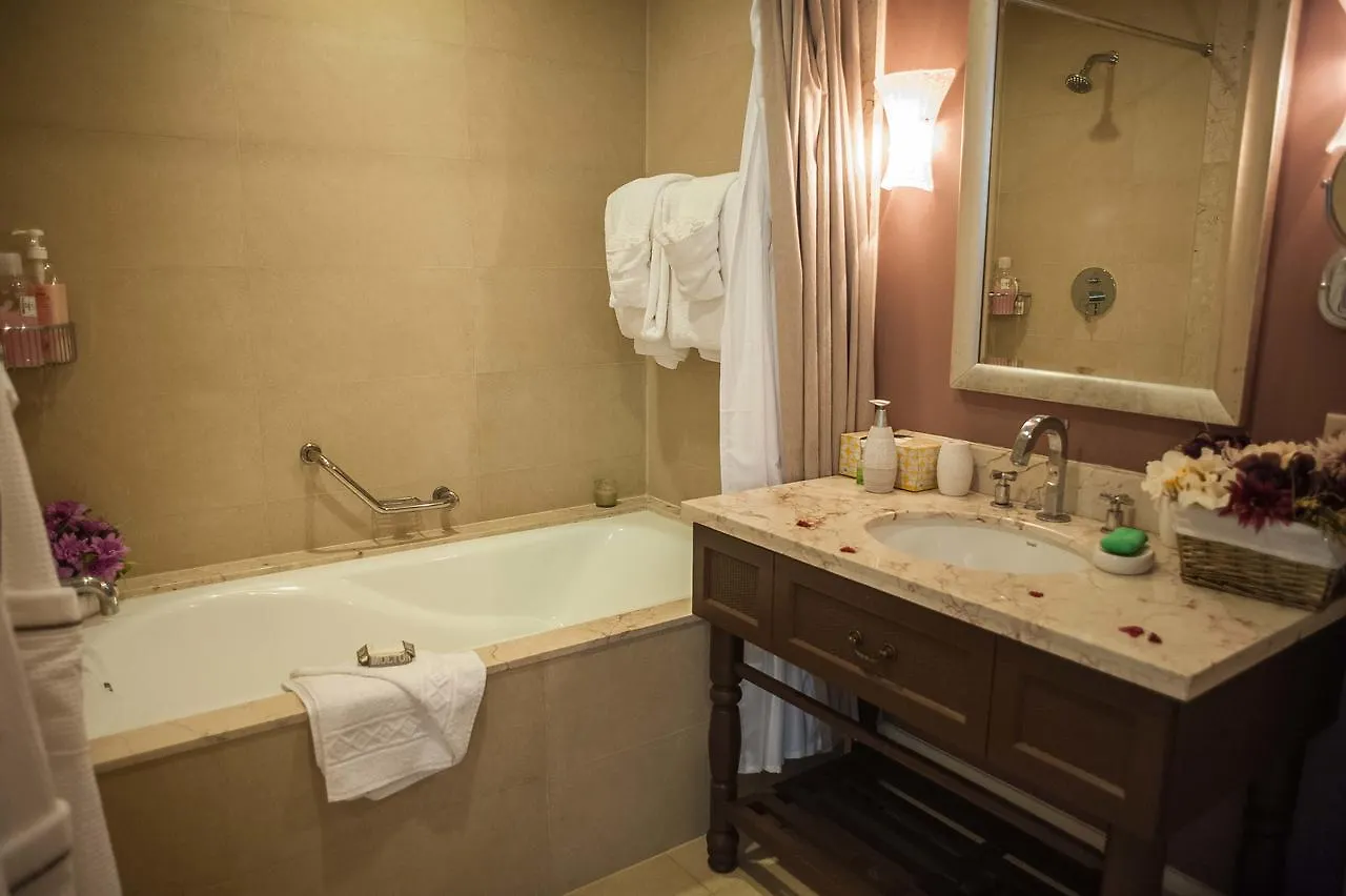 Palmyra Luxury Beach Condos Montego Bay Apartment